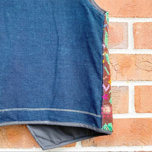 Vintage Cross Stitch Handmade Vest Bright Embroidered Floral Rose Medium - Picture 6 of 6